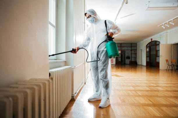 Best Commercial Pest Control Services  in Fort Bragg, CA